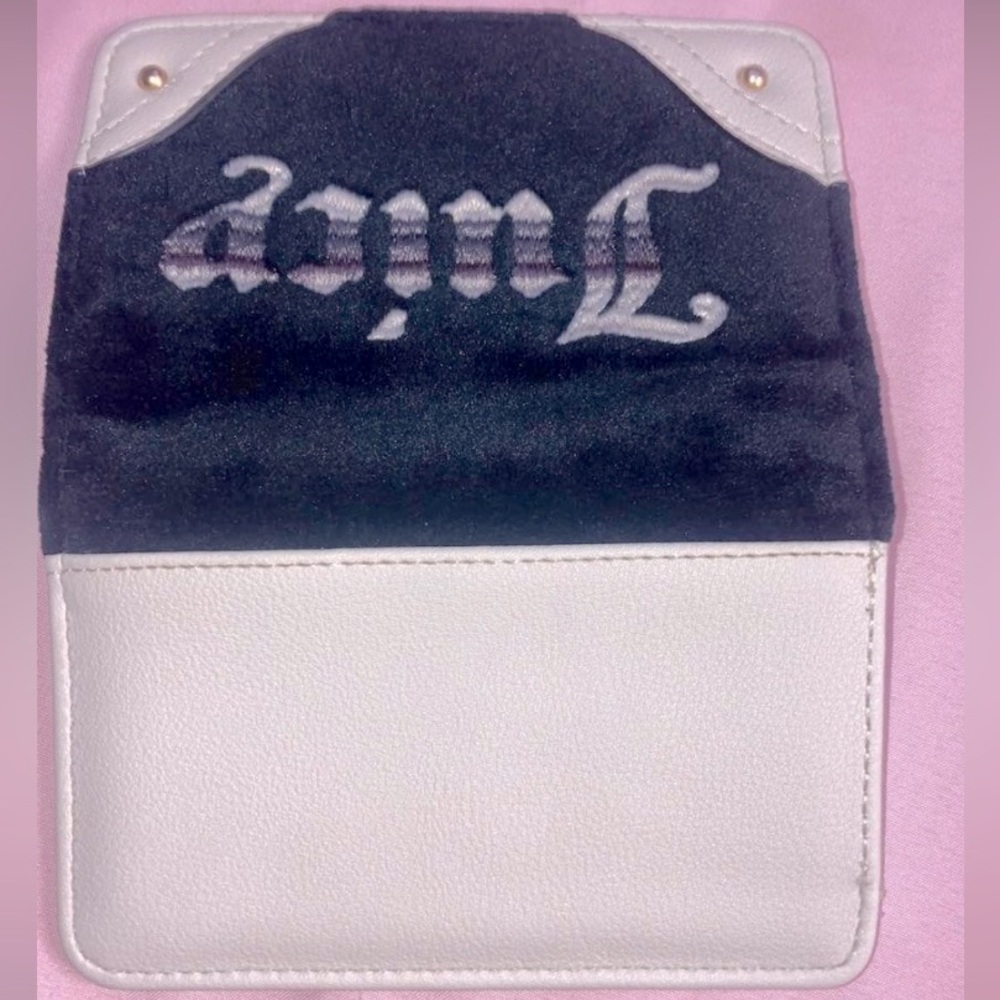 Juicy Couture wallet